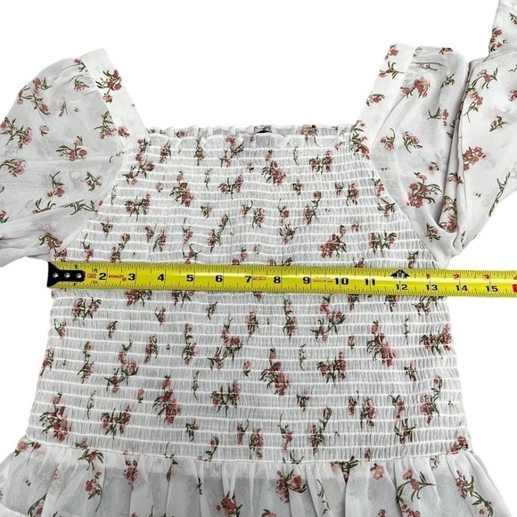 Derek Heart Long Sleeve Blouse EUC - Picture 2 of 8